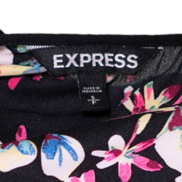 Express Women's Blouse Floral 3/4 Sleeve Keyhole Colorful Artsy Crop Top Small - Picture 3 of 10
